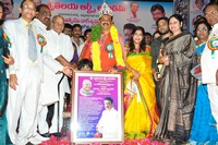 Navarasa Raya award presented to Naresh